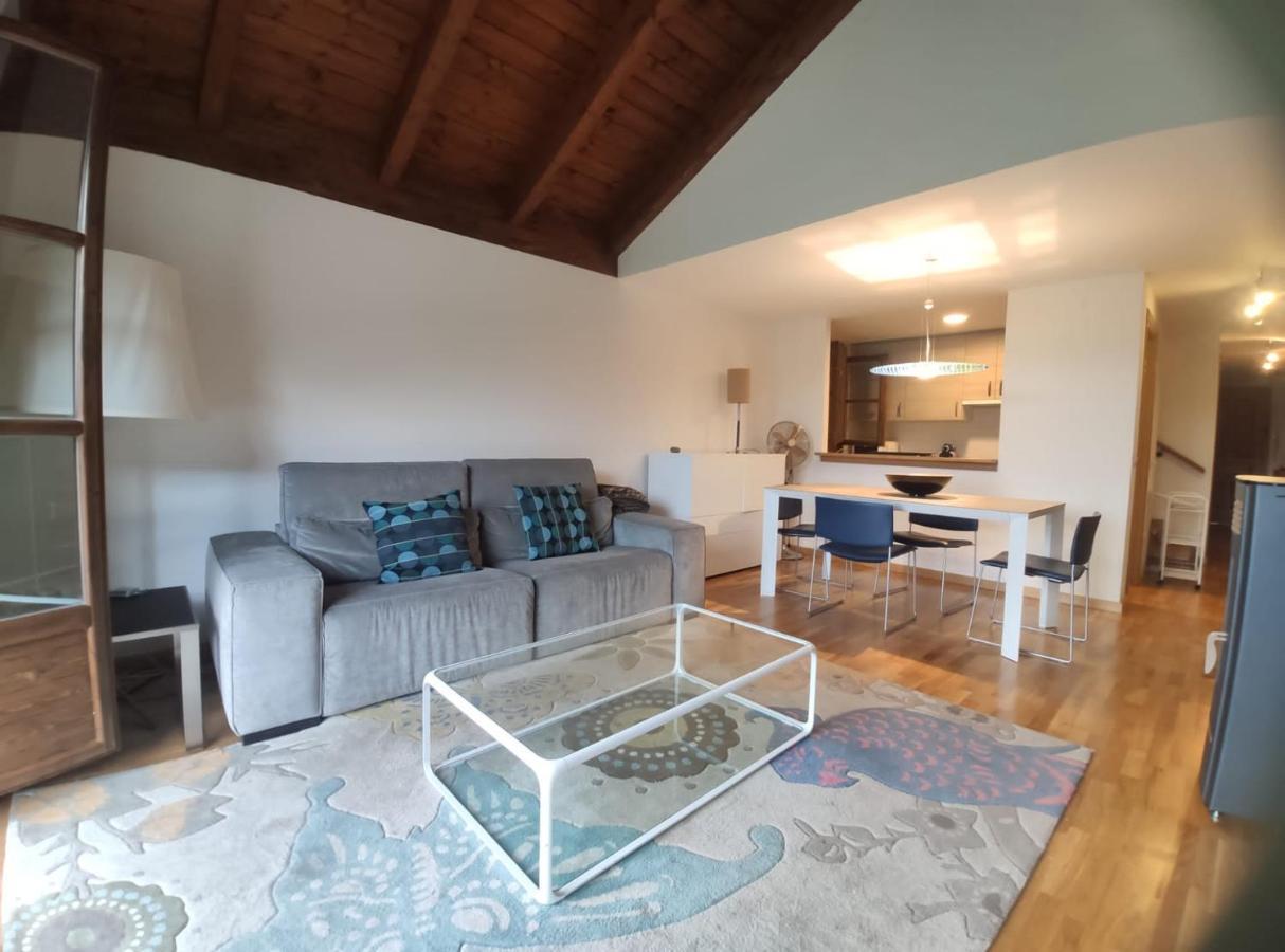 Hébergement de vacances Casa Orbil *